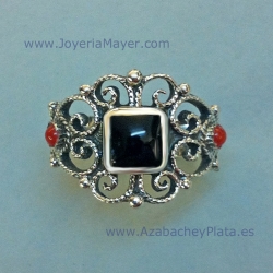 Anillo de azabache y plata