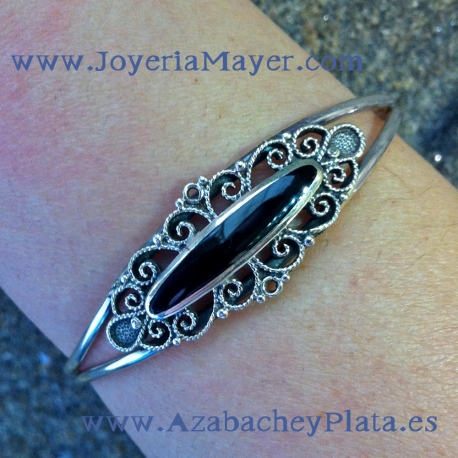 Pulsera de azabache y plata