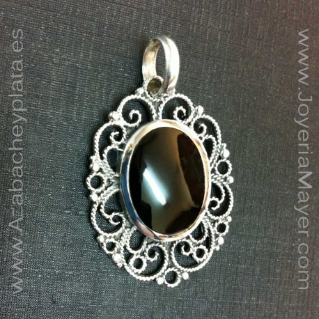 Colgante de azabache y plata