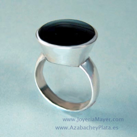 Jet ring and sterling silver