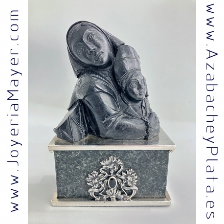 Talla de azabache y plata gaiteiros