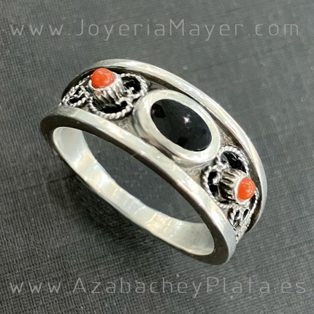 Jet ring and sterling silver